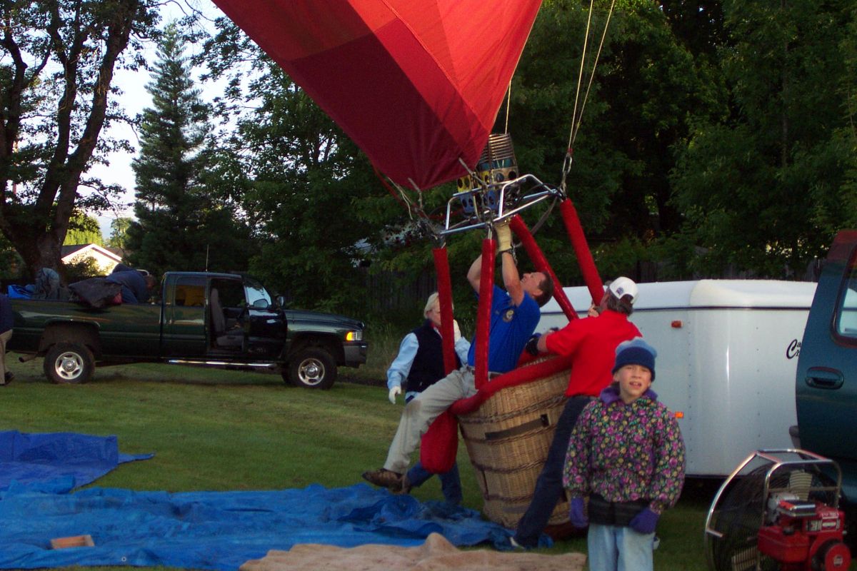 Going Hot Baby Cheers in Grants Pass