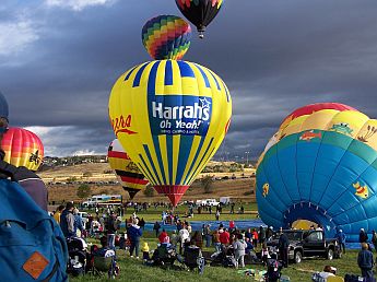 Harrah's - Cheers at Great Reno Balloon Race